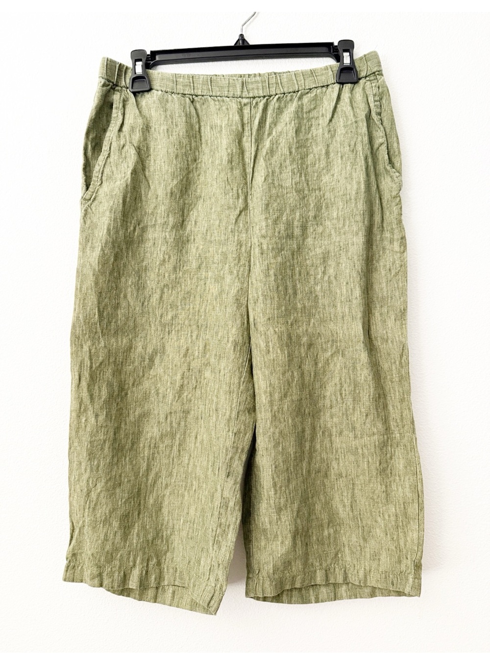 Organic Linen Casual Olive Green Linen-Blend Capri Pants - Picture 12 of 12